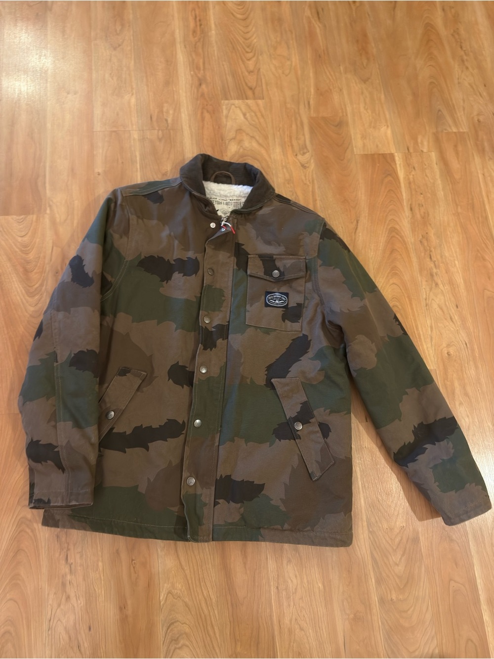 Poler Men's Large Camouflage Sherpa-Lined Chore Jacket
